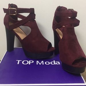 Never worn out of the house! Top Moda heels